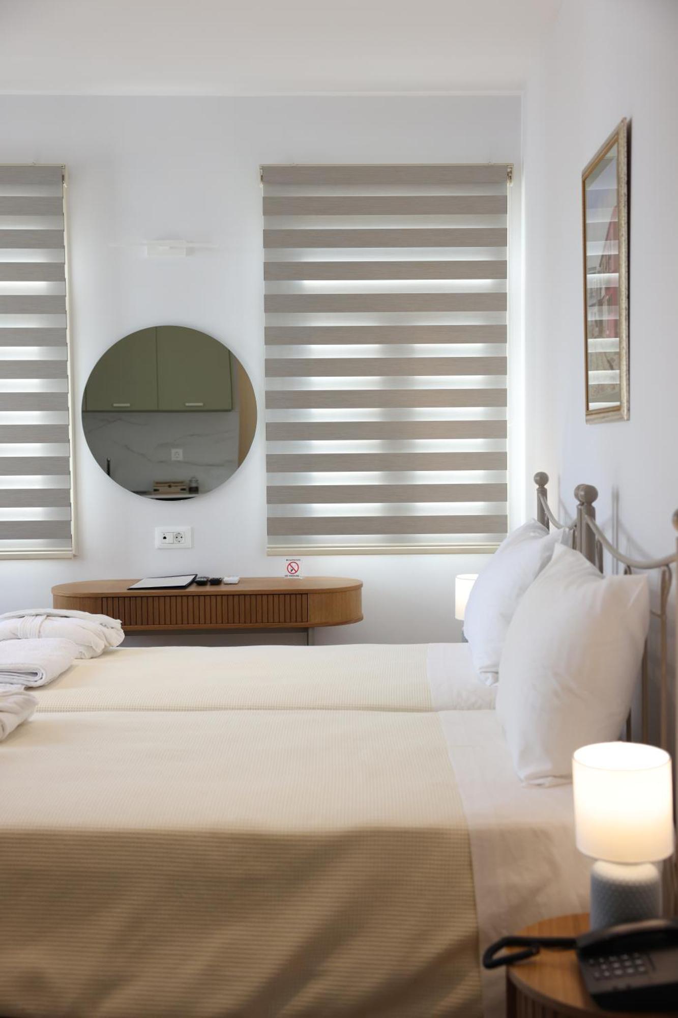 Lythri Apartment Chios Town